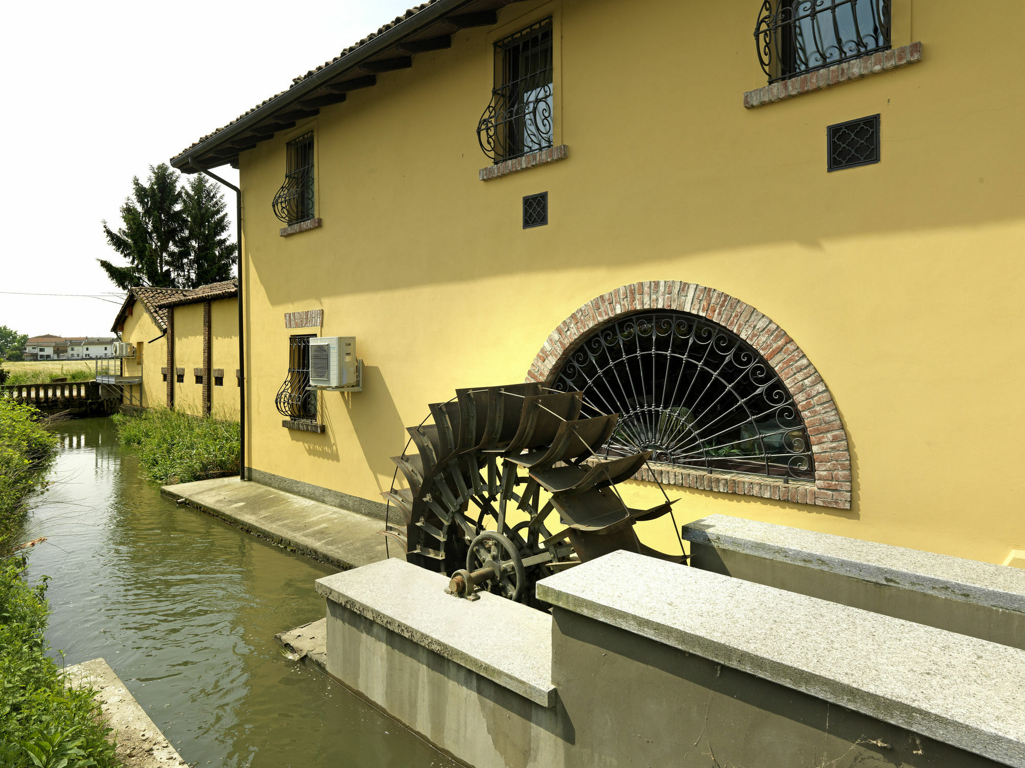 La Torre Dei Canonici Lumellogno Exterior photo
